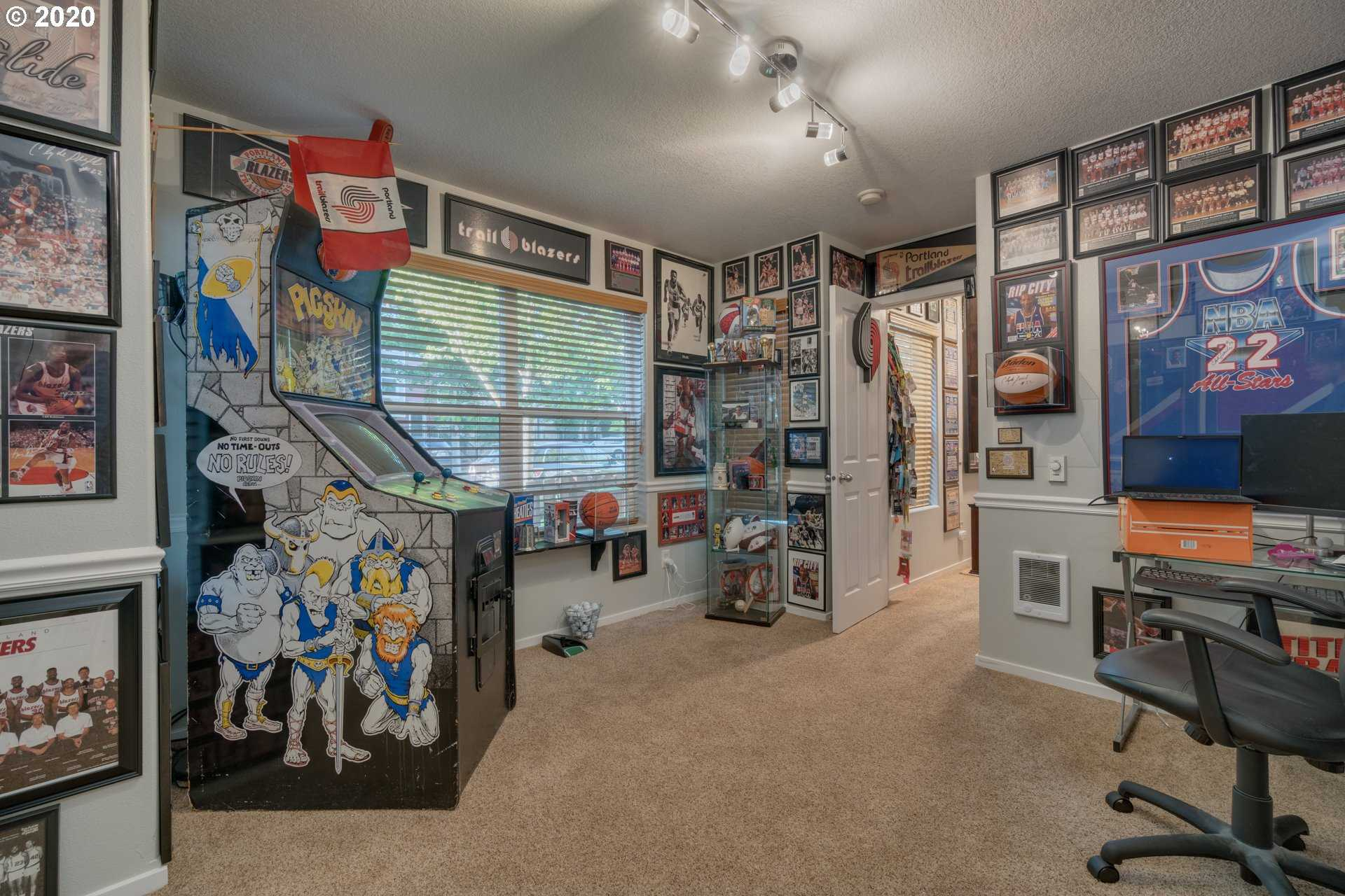 MLS 20393574 2163 Ne Cadbury Ave Hillsboro OR 97006 John Wesley MLS 20393574 2163 Ne Cadbury Ave Hillsboro OR 97006 John Wesley