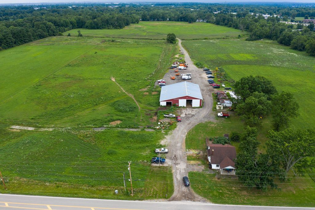 PRIME DEVELOPMENT LAND Horse Friendly Property Farm For Sale In PRIME DEVELOPMENT LAND Horse Friendly Property Farm For Sale In
