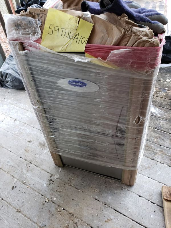 New High Efficency Carrier Natural Gas Furnace 10 Year Factory 