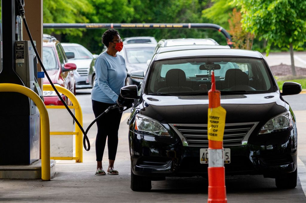 400 Gas Rebate Here s Who May Qualify And How To Get Another Benefit 