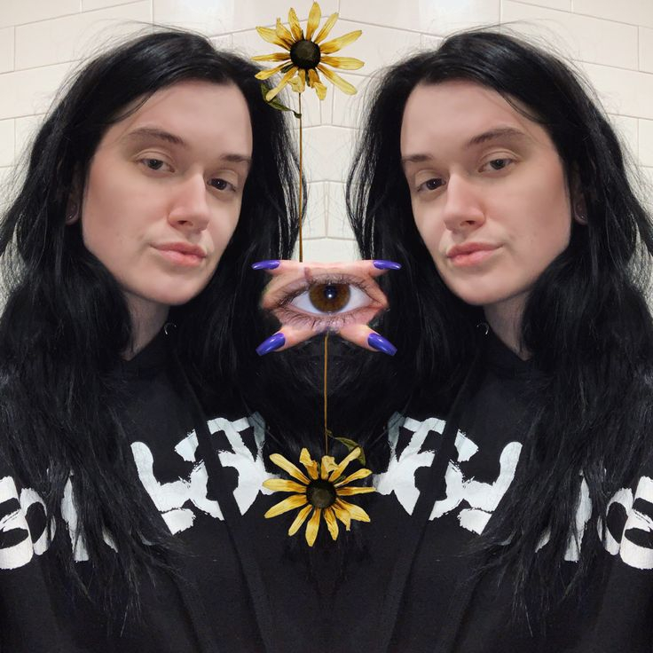 Eyeball Edit Before Beach House Show In Some Gas Station Bathroom In Eyeball Edit Before Beach House Show In Some Gas Station Bathroom In