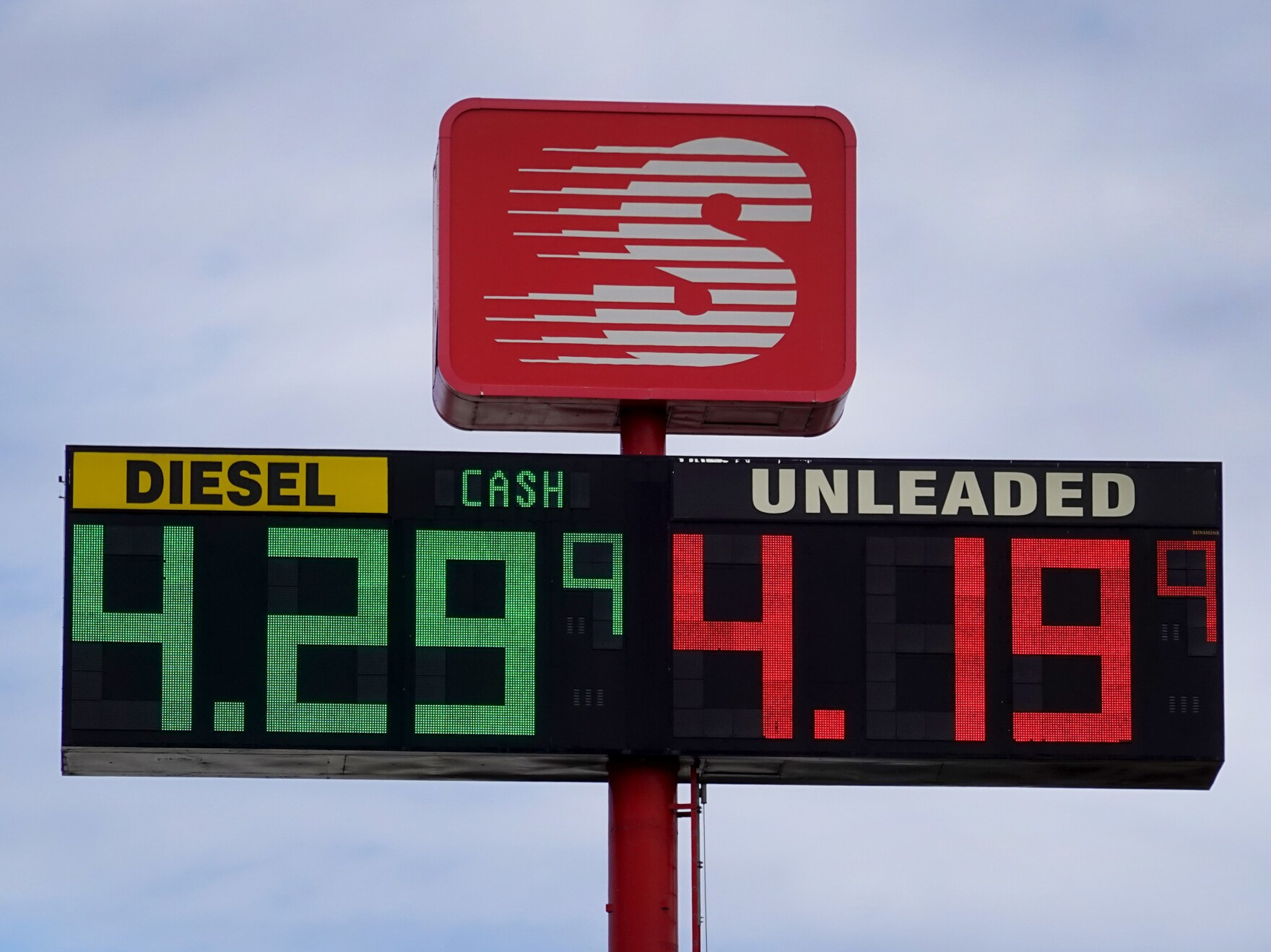 New Mexico Proposes More Tax Rebates To Offset Gas Prices
