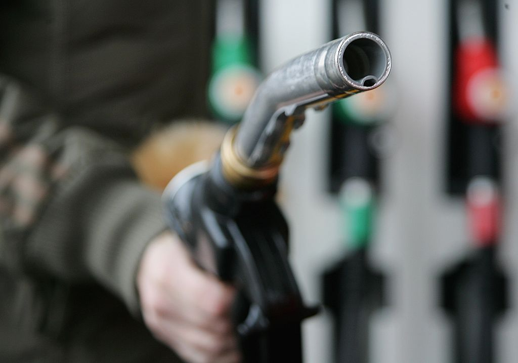 Gas Tax Rebate These States Provide New Stimulus Checks For Eligible 