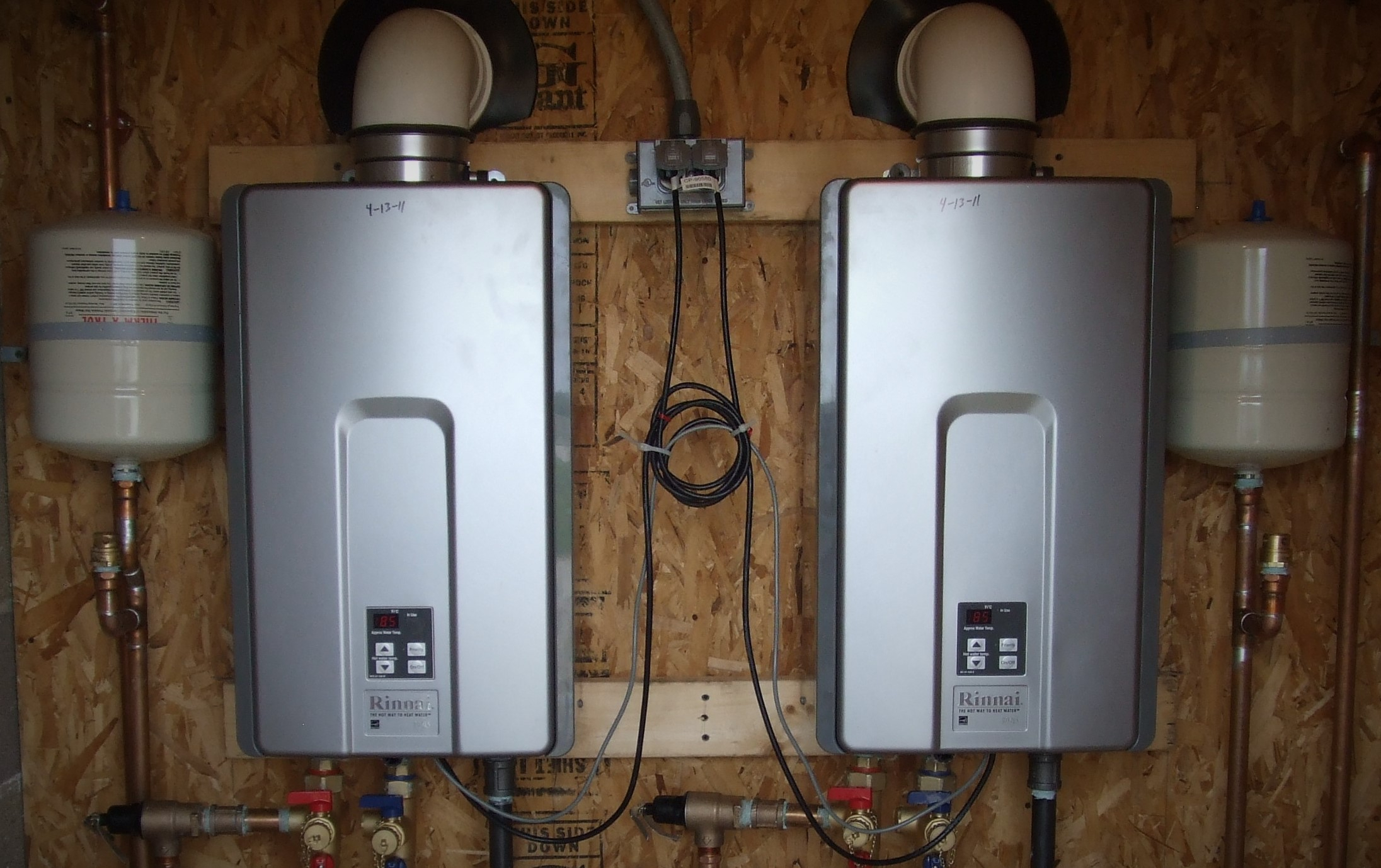 Rinnai Tankless Water Heater Reviews Pricing And Public Perception Rinnai Tankless Water Heater Reviews Pricing And Public Perception