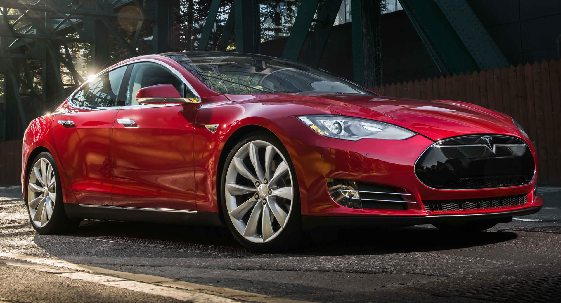 Tesla Models Hit Cut Off For Full 7 500 Government Rebate Carscoops Tesla Models Hit Cut Off For Full 7 500 Government Rebate Carscoops