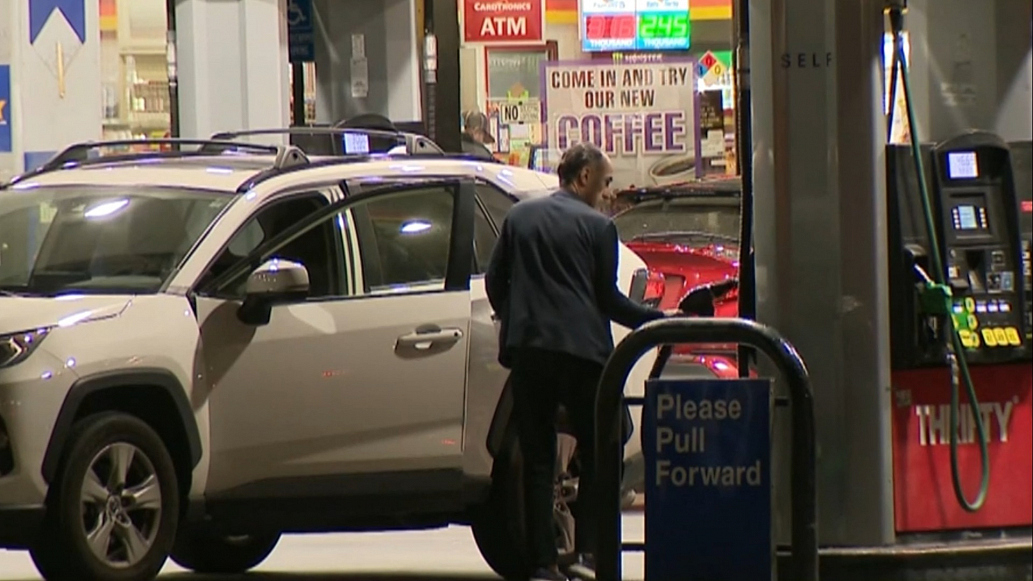 Watch CBS Evening News California Governor Proposes 400 Gas Rebate Watch CBS Evening News California Governor Proposes 400 Gas Rebate